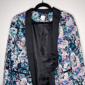 LC Lauren Conrad Floral Blazer